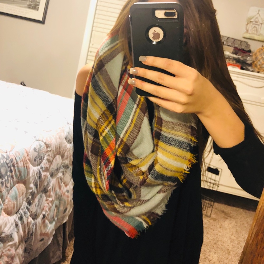 Plaid blanket Scarf
